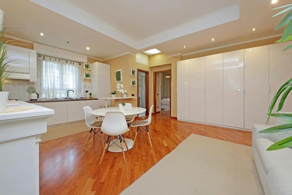 Apartment Lucky Domus Tuscolano Rom