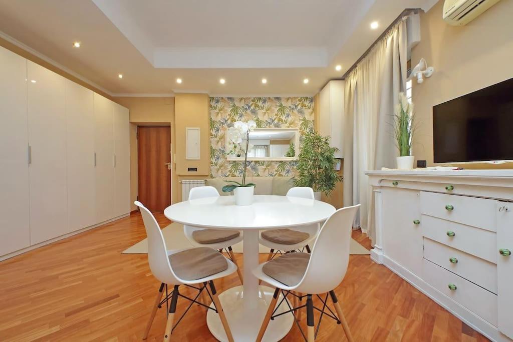 Lucky Domus Tuscolano Rom