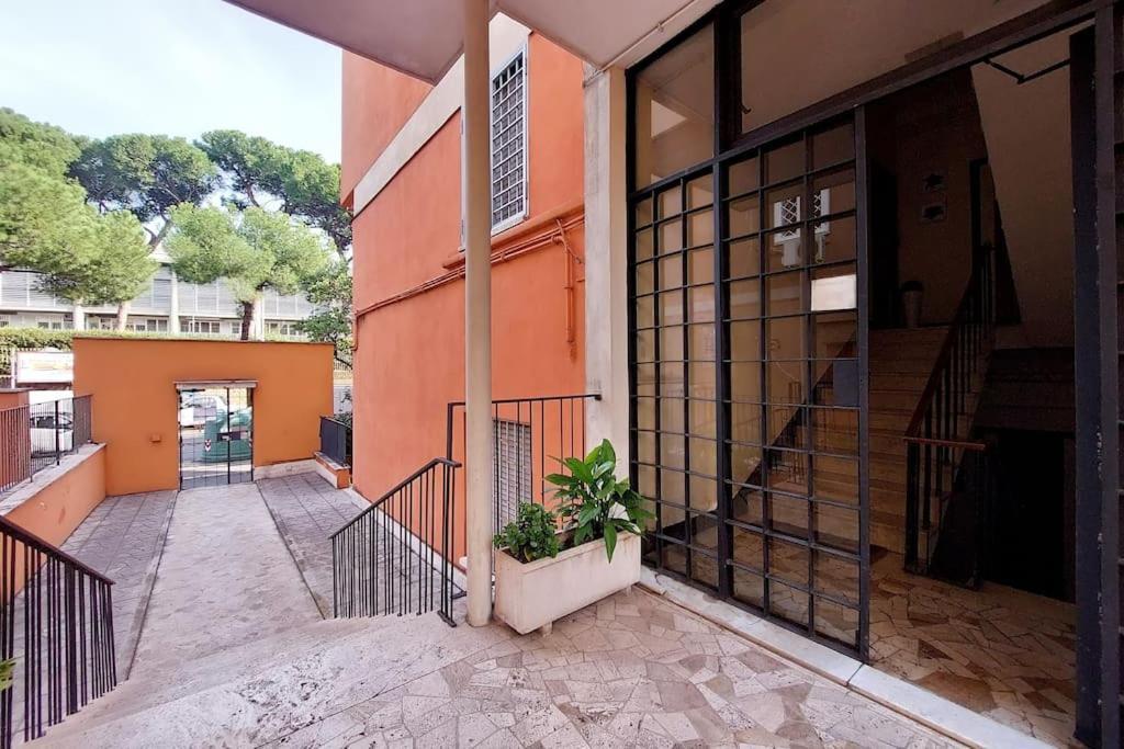 Lucky Domus Tuscolano Apartment *