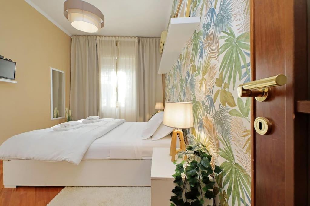 Lucky Domus Tuscolano * Rom